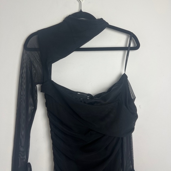 NEW ASOS DESIGN Black Asymmetric One Sleeve Mesh Ruched Midi Dress UK12/US8 - Picture 5 of 13